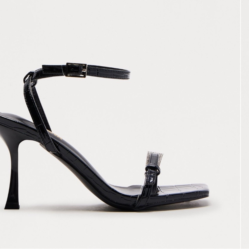Elegant Black Strappy Heels
